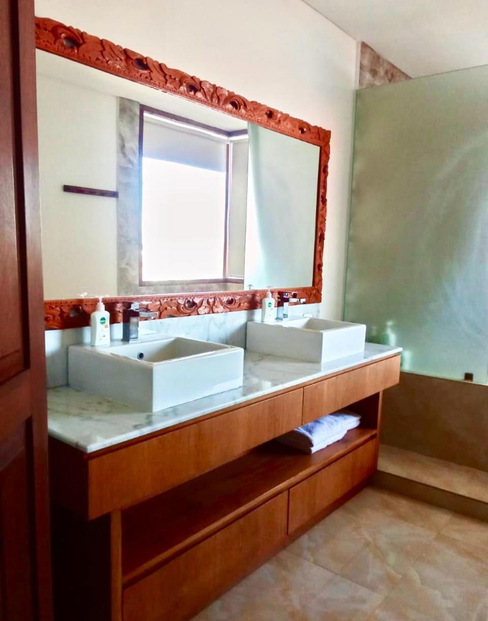 Casa Betty 3 Bedroom Townhouse * Seminyak (Bali)